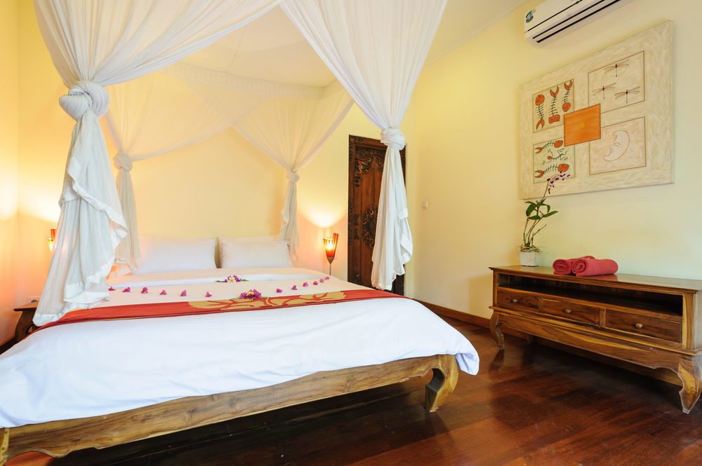 Alizee Villa Seminyak  Exterior photo