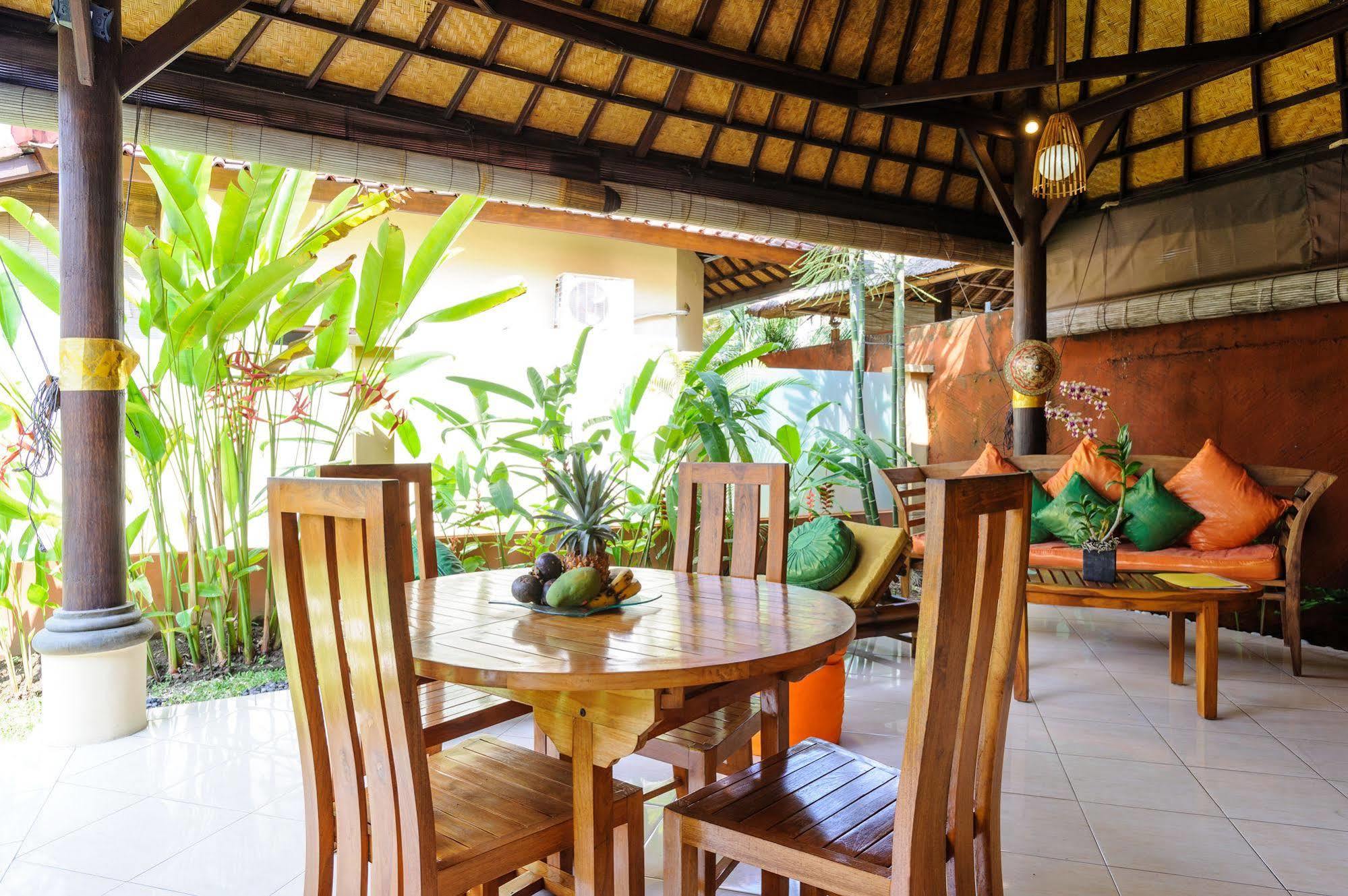 Alizee Villa Seminyak  Exterior photo
